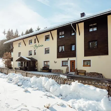 Sonnenglueck By Monicare Apartmán *